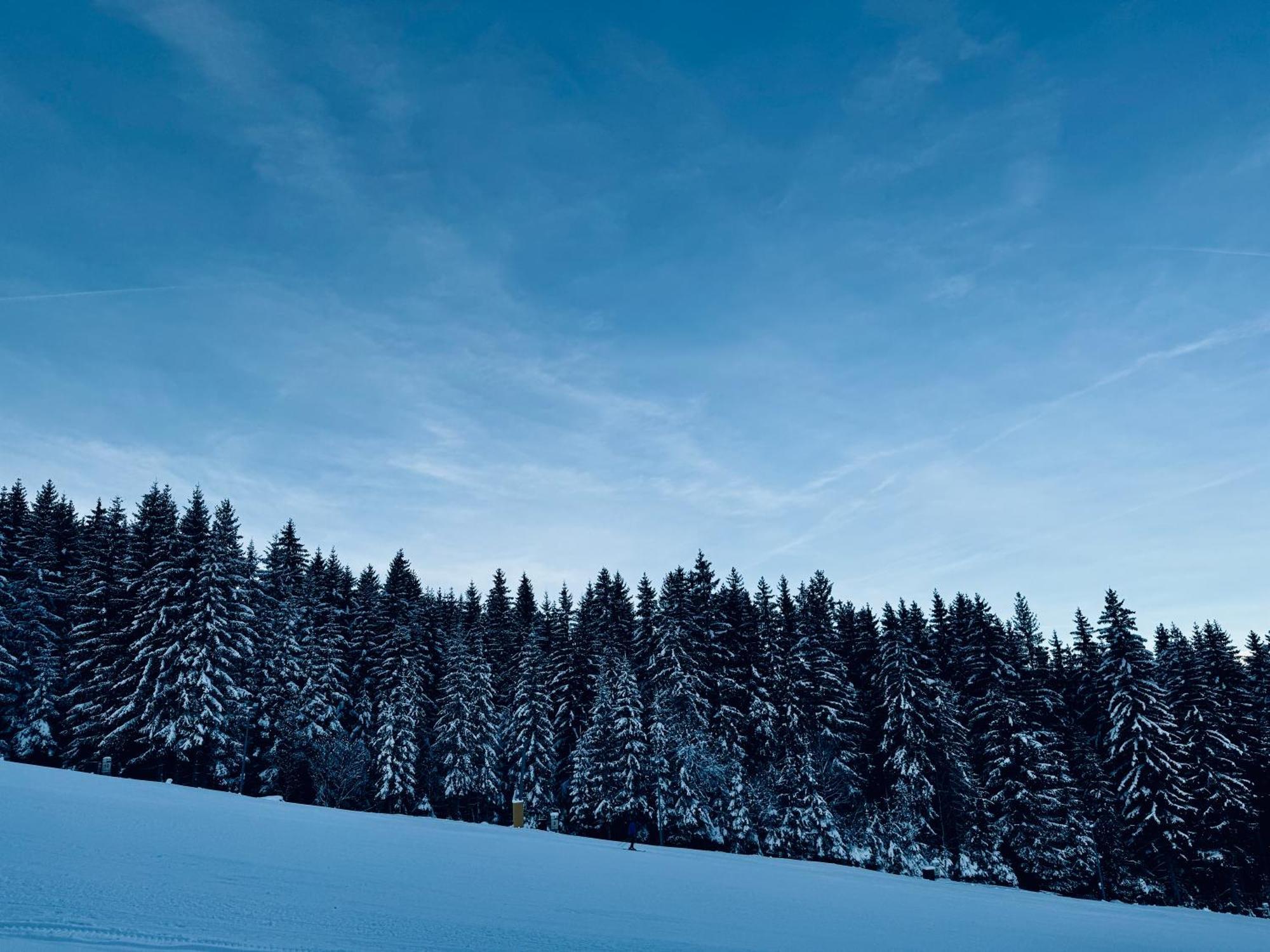 Myslivna Harrachov Hotell Exteriör bild